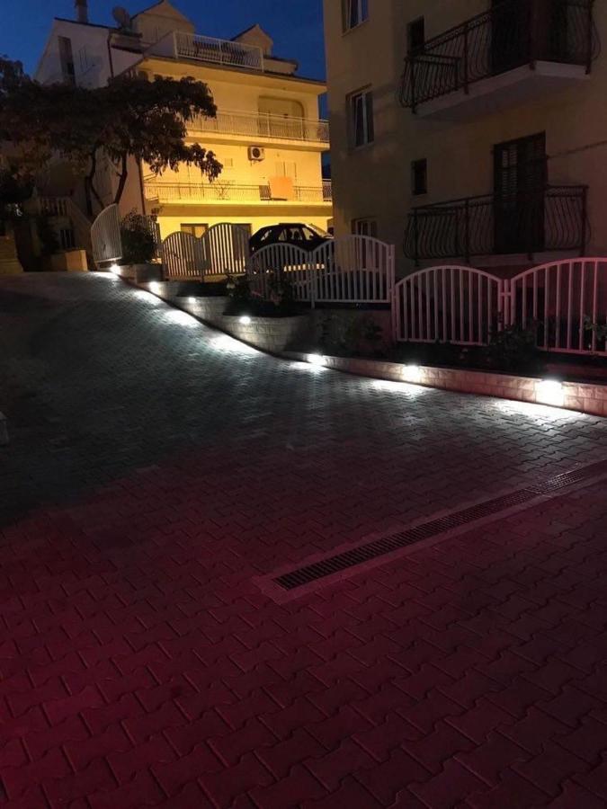 Apartmán Dinko Stobreč Exteriér fotografie